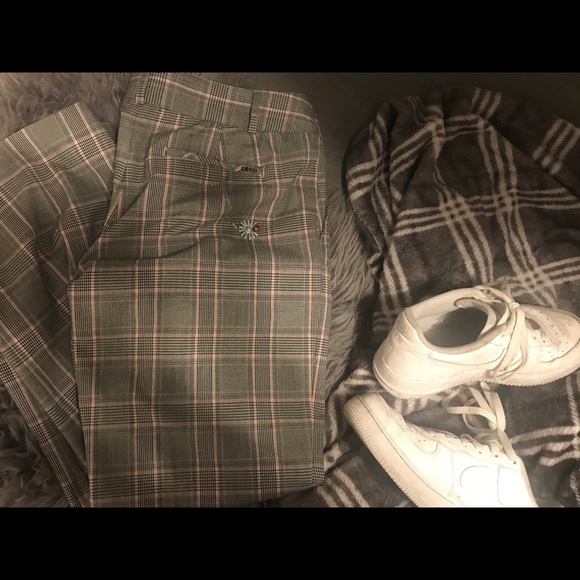 IZOD golf classix plaid pants - Picture 3 of 6